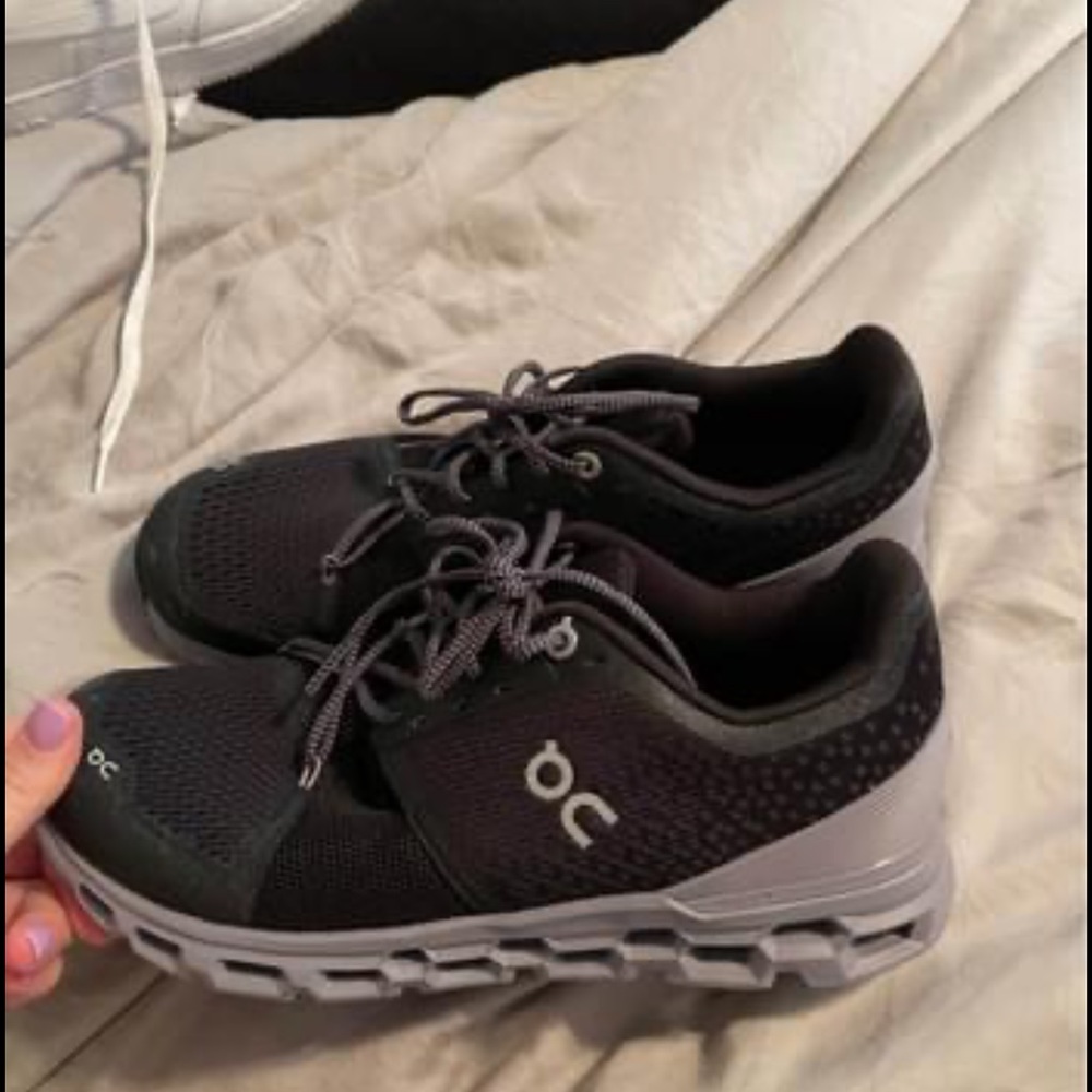 Oncloud Shoes